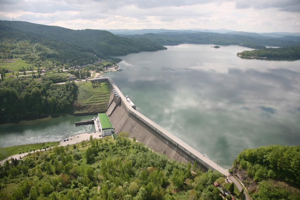 Dom Na Skale - W Bieszczadach Nad Solina *